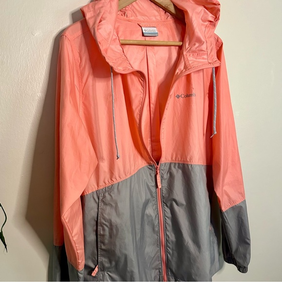 💥CLEAROUT💥Columbia Lightweight Windbreaker Flash Forward Jacket, Large - Picture 6 of 9